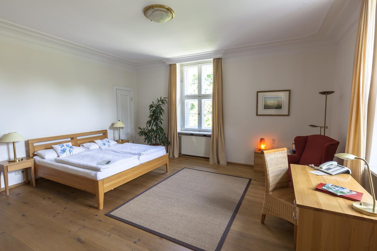 Bio- Und Gesundheitshotel Gutshaus Stellshagen Ngoại thất bức ảnh
